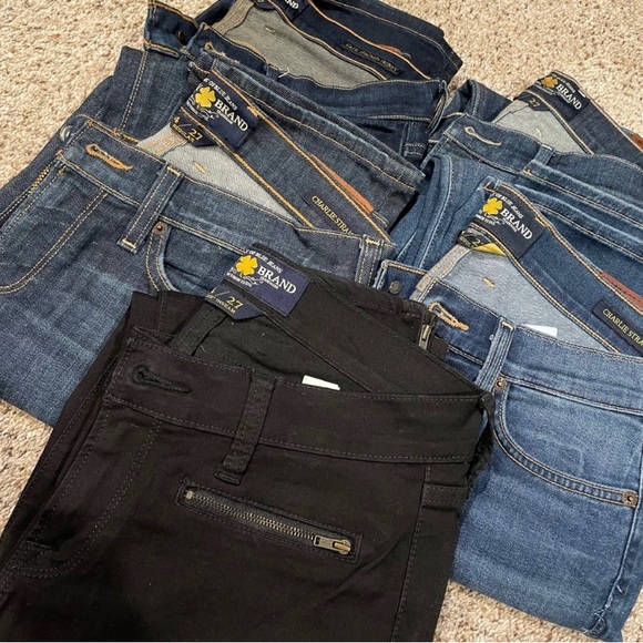 Bundle of Lucky brand jeans. Great quality. - Picture 2 of 4
